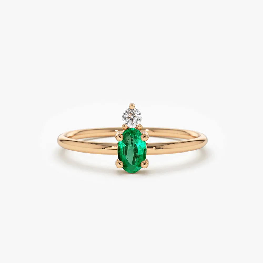 14K Gold Oval Emerald and Diamond Ring
