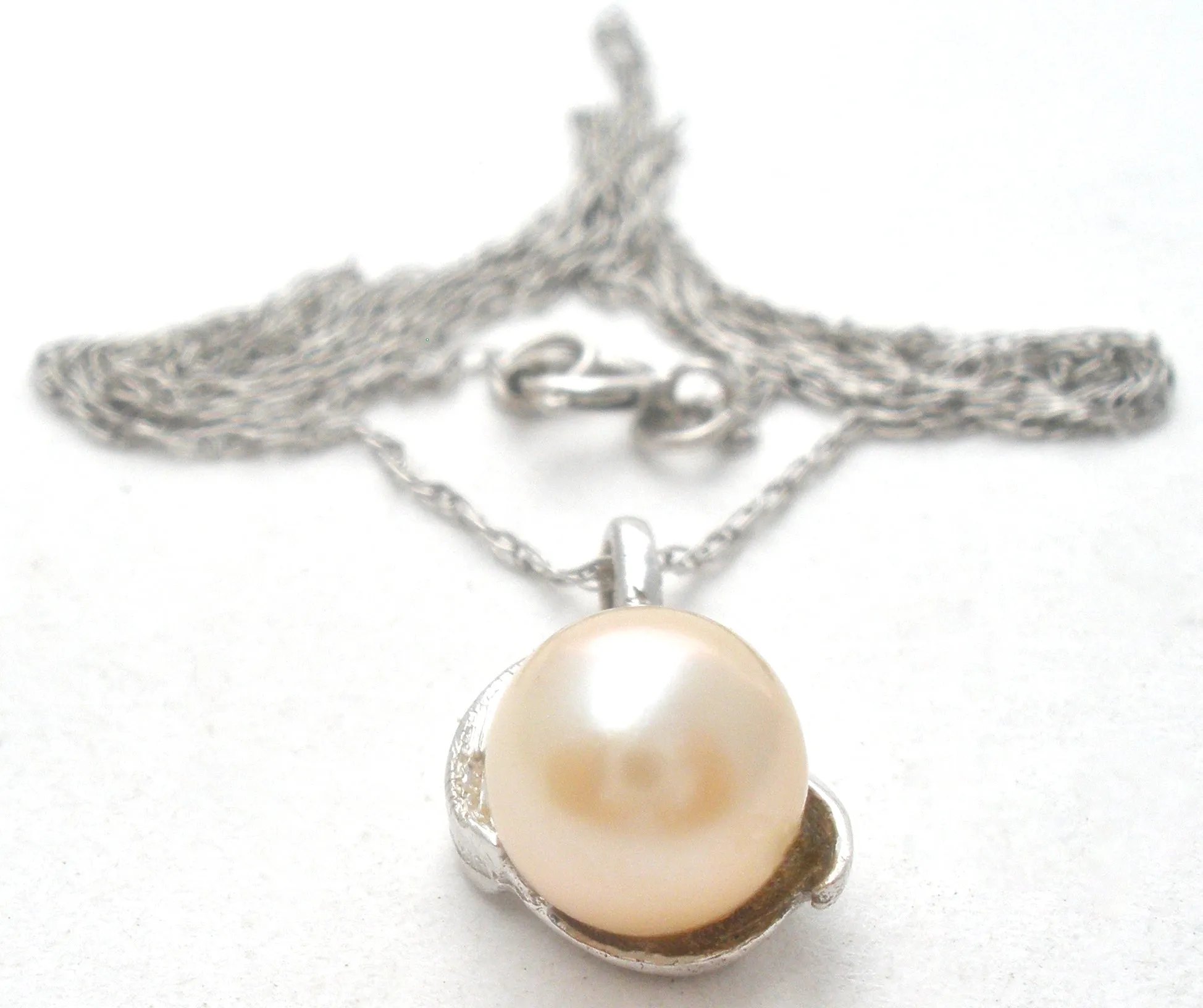 14K White Gold Pearl & Diamond Necklace 18"