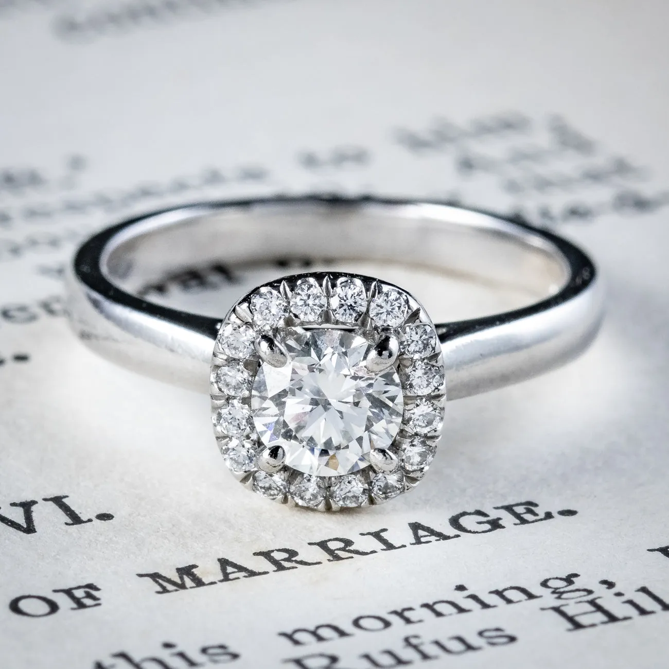 Art Deco Style Diamond Cluster Ring 0.80ct Vs1-D Colour Diamond With Cert