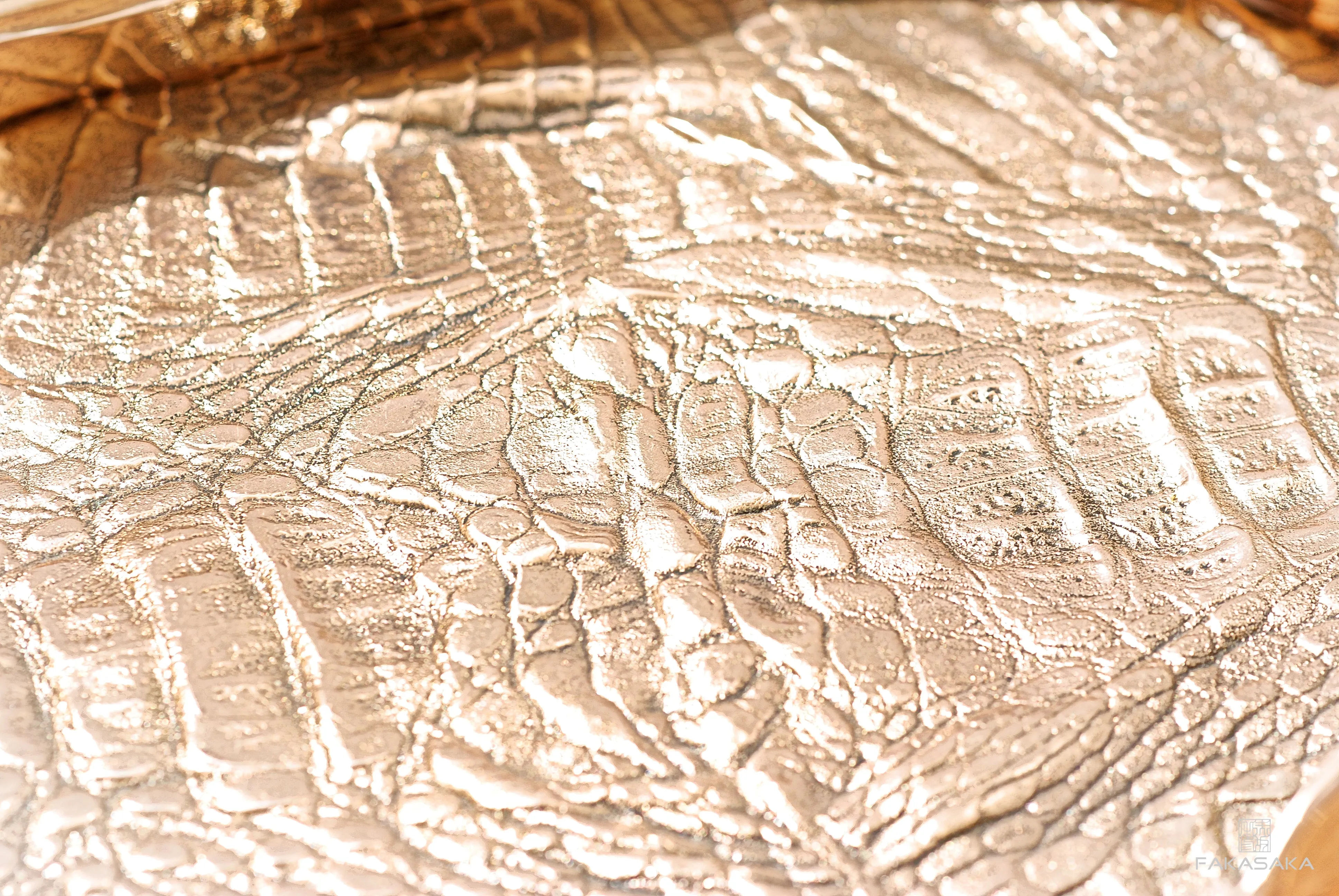 DEAR CELIA<br><br>BOWL / CENTERPIECE<br><br>CROCODILE<br>POLISHED BRONZE