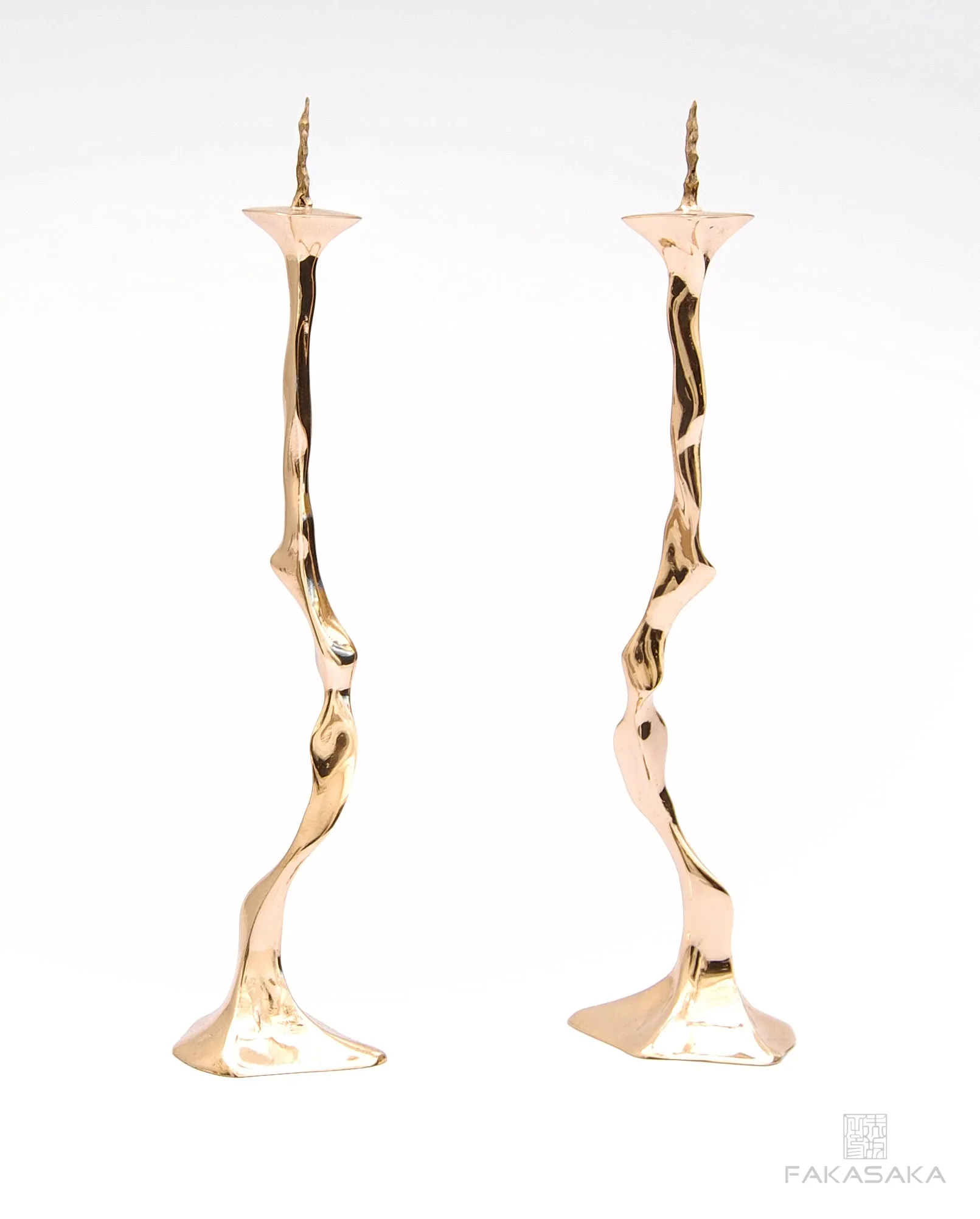 DEBBIE CANDLESTICK<br><br>POLISHED BRONZE