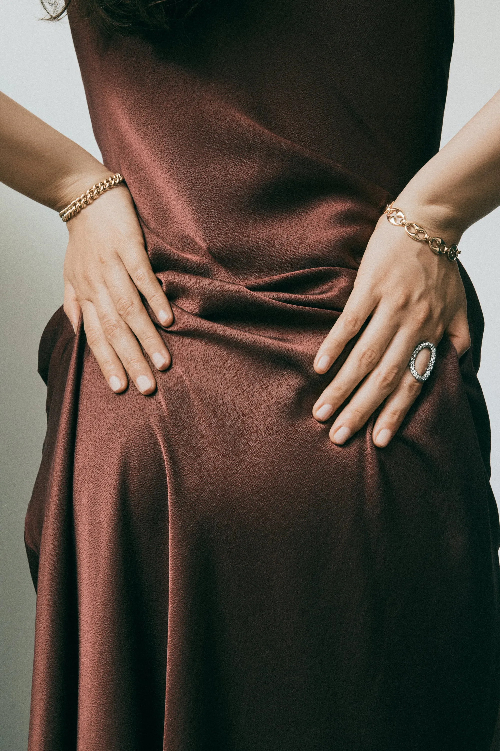 Gallery Portrait Ring