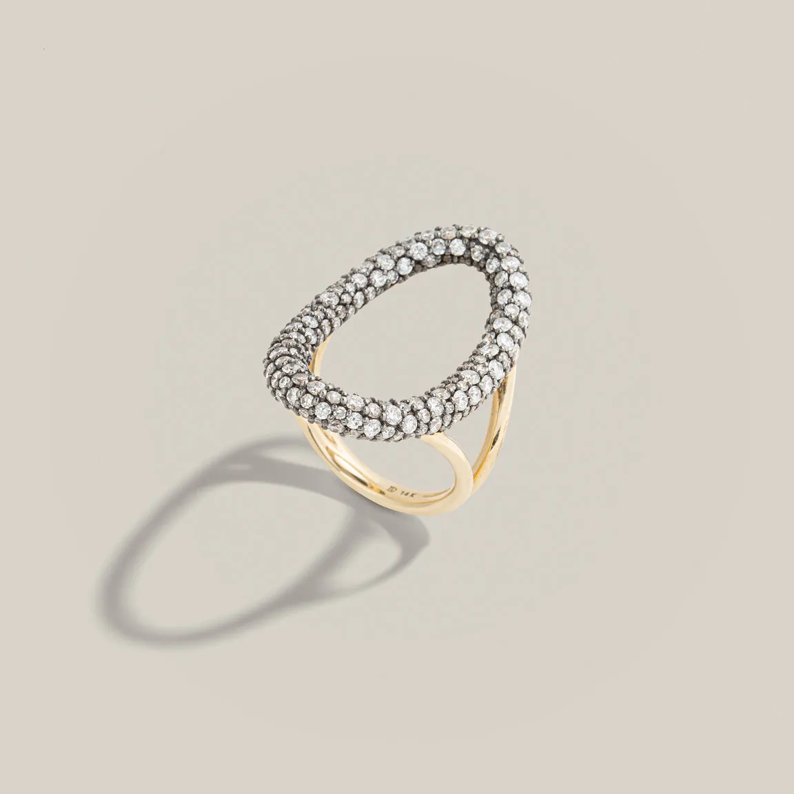 Gallery Portrait Ring
