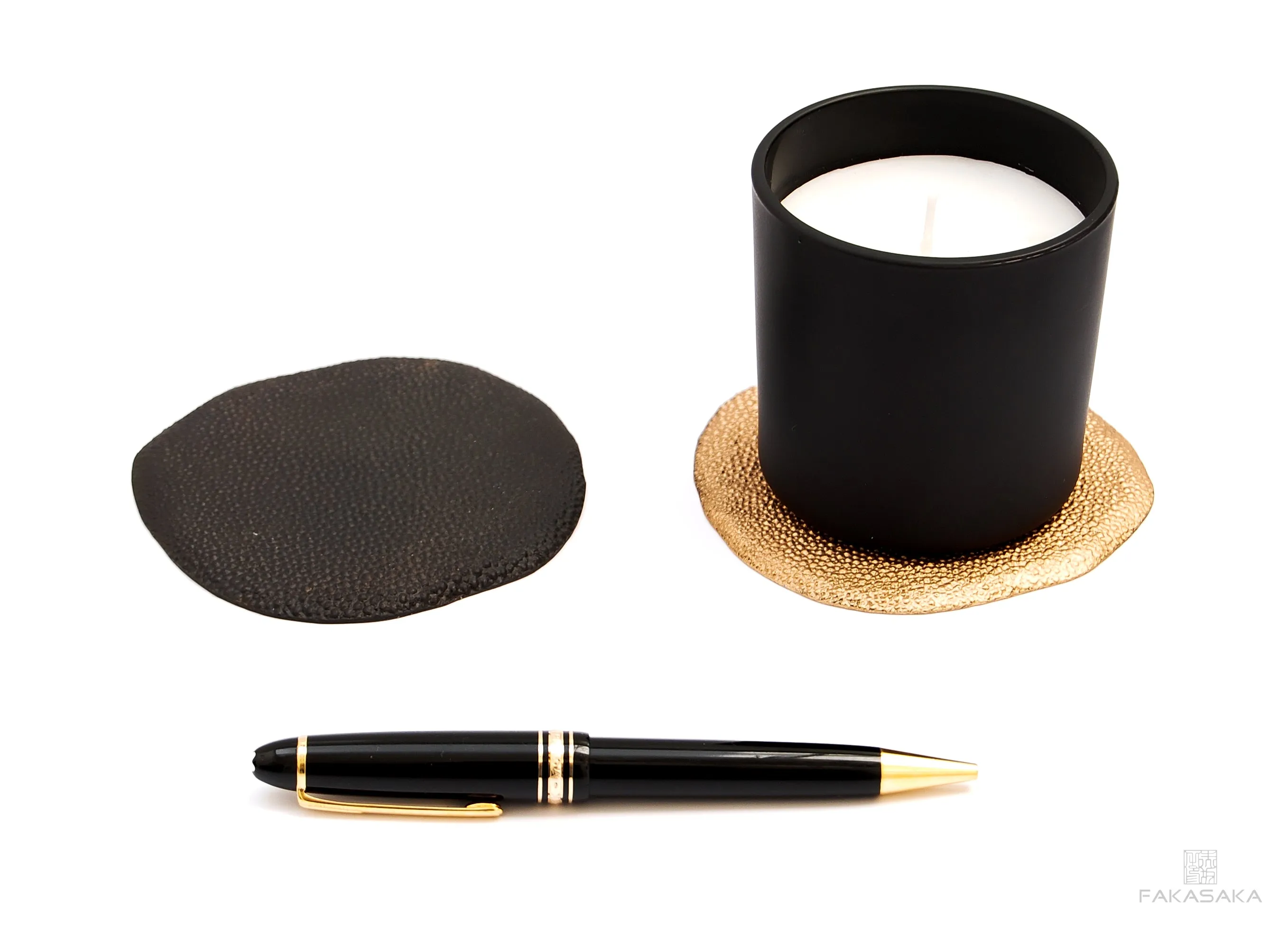 STINGRAY COASTER 2<br><br>CUP COASTER  / BOTTLE COASTER  / CANDLE TRAY<br><br>POLISHED BRONZE