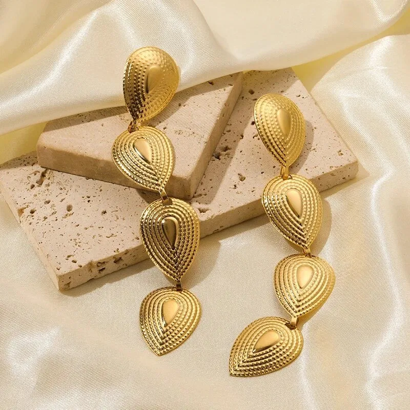 Vintage Etched Oval Drop Gold Earrings
