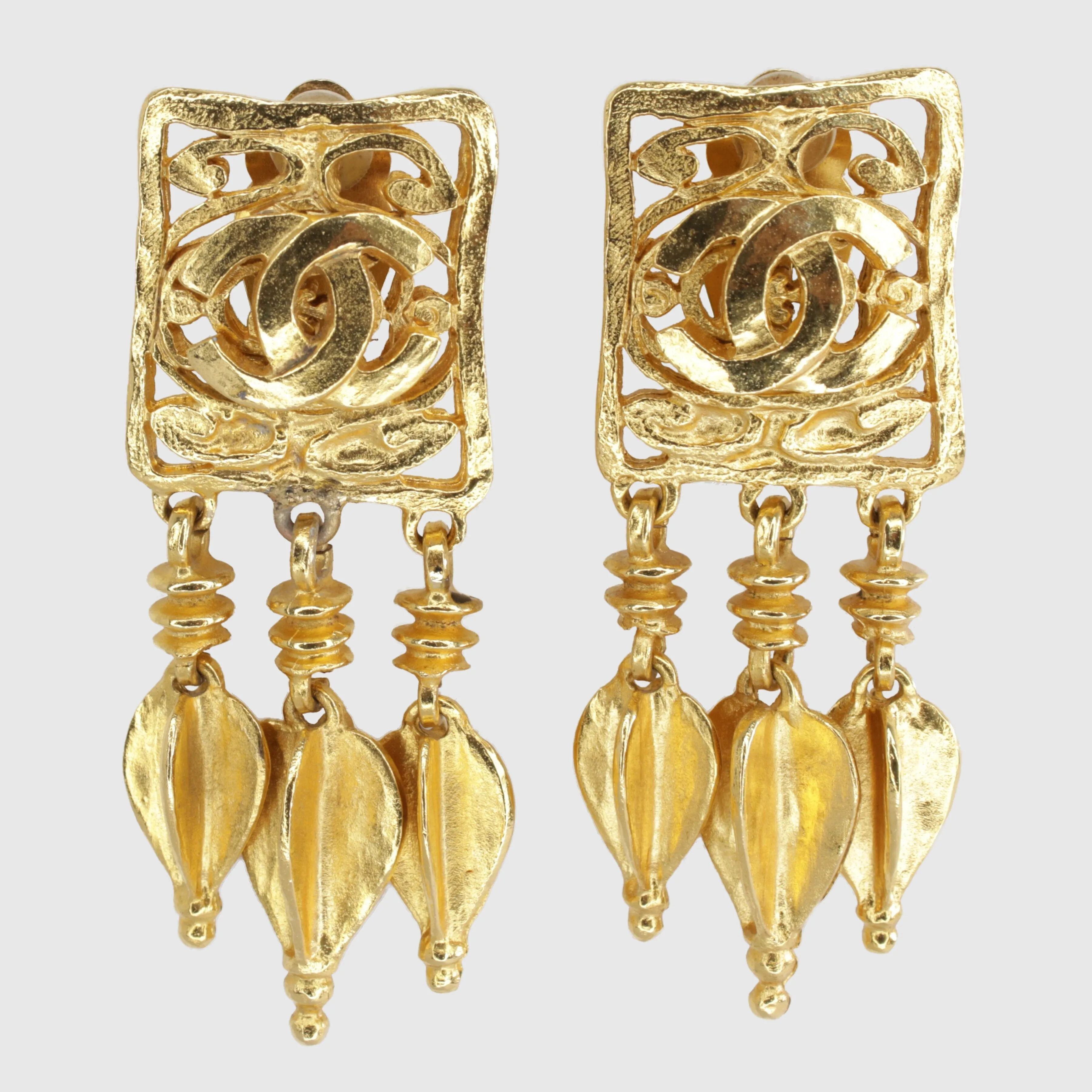Vintage Gold CC Square Fringe Drop Clip-On Earrings