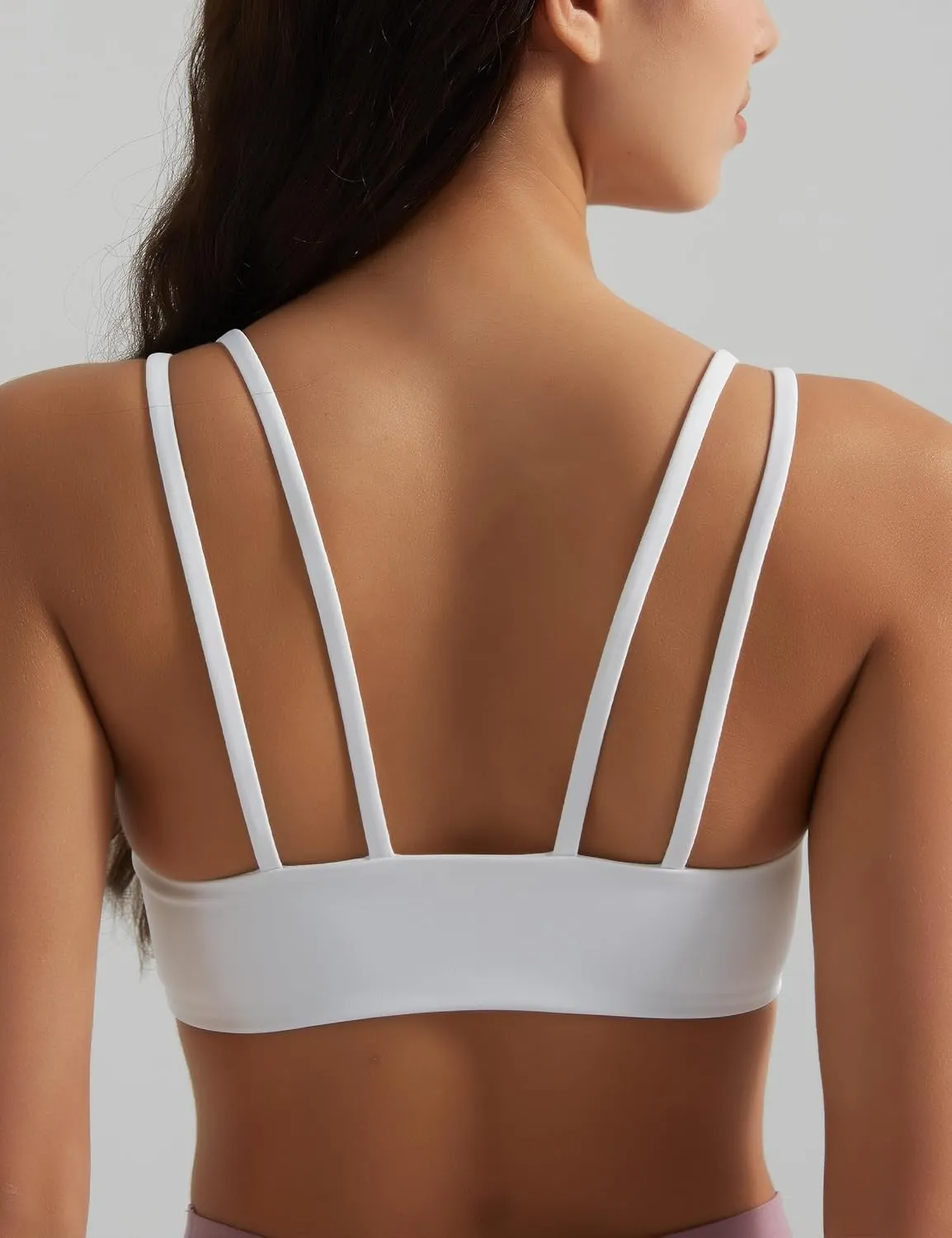 Yoga Sports Workout Bras for Women Seamless Molded Cup Spaghetti Double Strap Bra Wirefree Scoop Neck Tank Top Bras